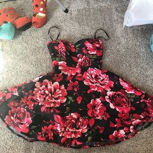 Rose homecoming/prom dress